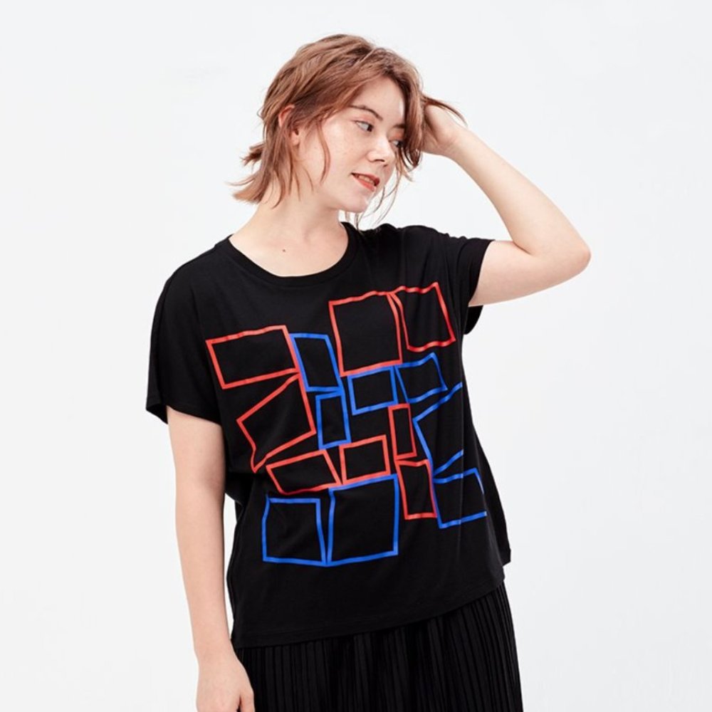 Uniqlo NWT Color & Rhythm MOMA t-shirt size S